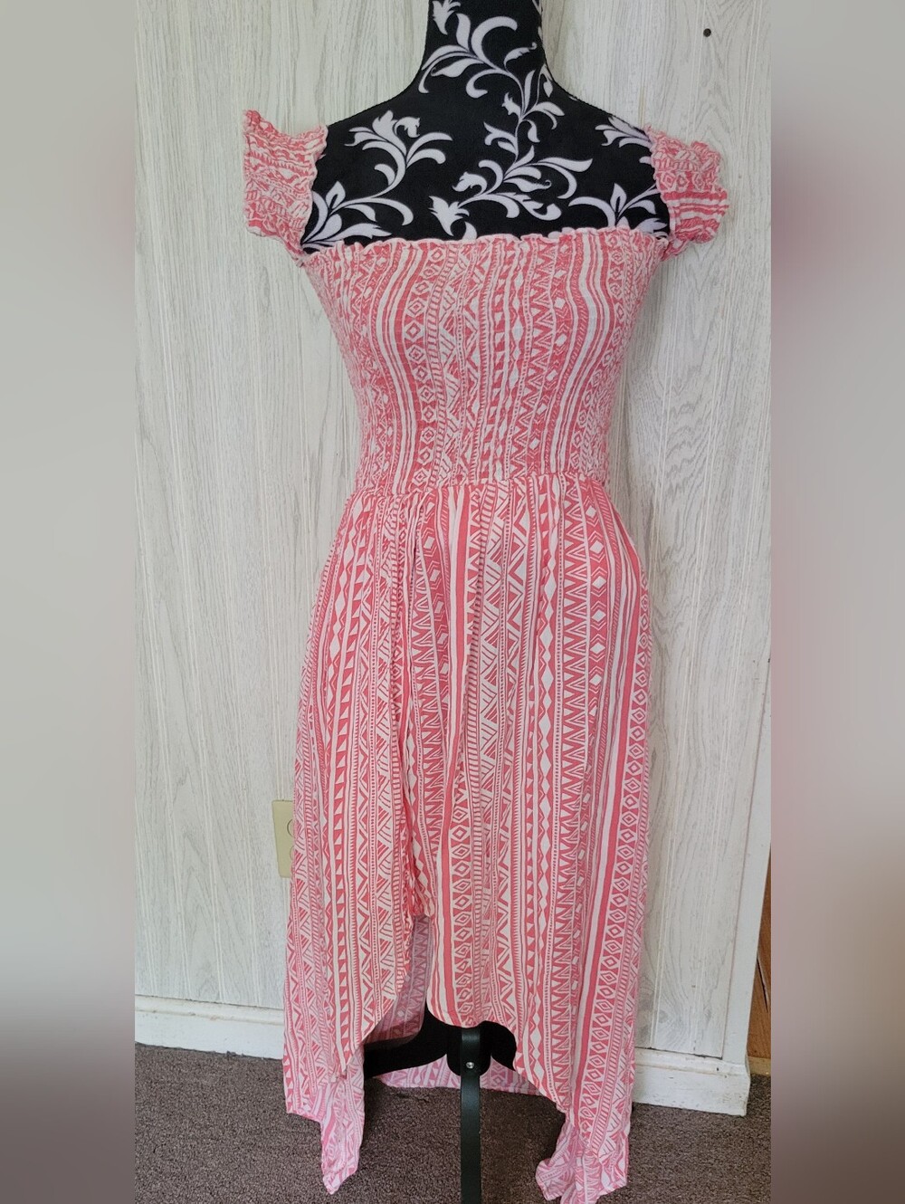 Women's Size M Salty Lemon Coral Hi-Low Sundress with Smocking